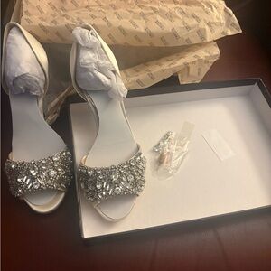 Badgley Mischka Silver Crystal Embellished Heels